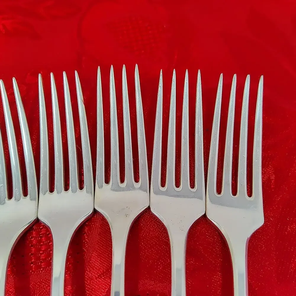 8X SS 1914 Patrician Silverplate Flatware COMMUNITY Soup Spoon Oneida